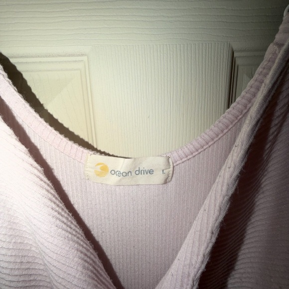 Ocean Drive Soft Pink Ribbed Top - Picture 3 of 3